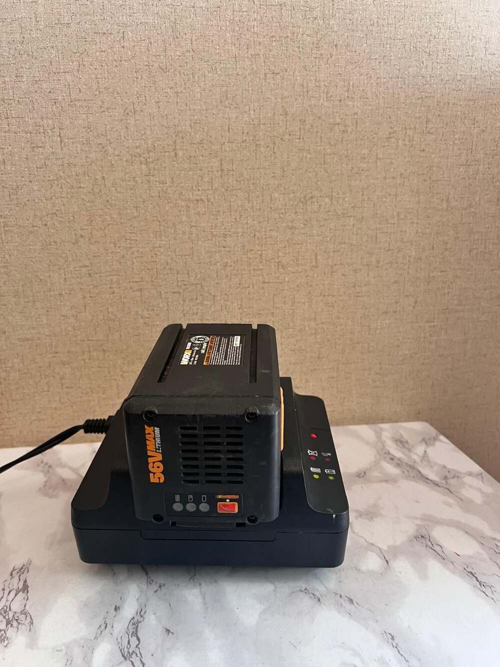 WORX 56V Max Lithium-Ion Battery WA3559 and Charger WA3859 Set - Picture 3 of 10